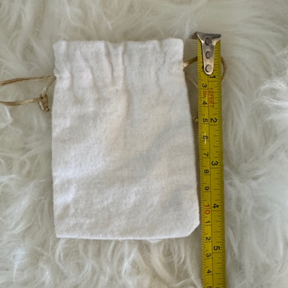 Aldo Cream Jewelry Dust Bag w/ Gold Drawstring | POUCH ONLY - Picture 3 of 3